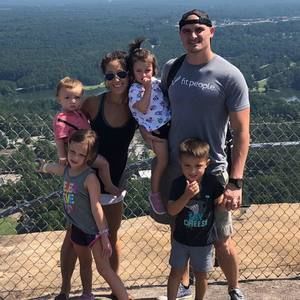 Meet your Posher, Annie